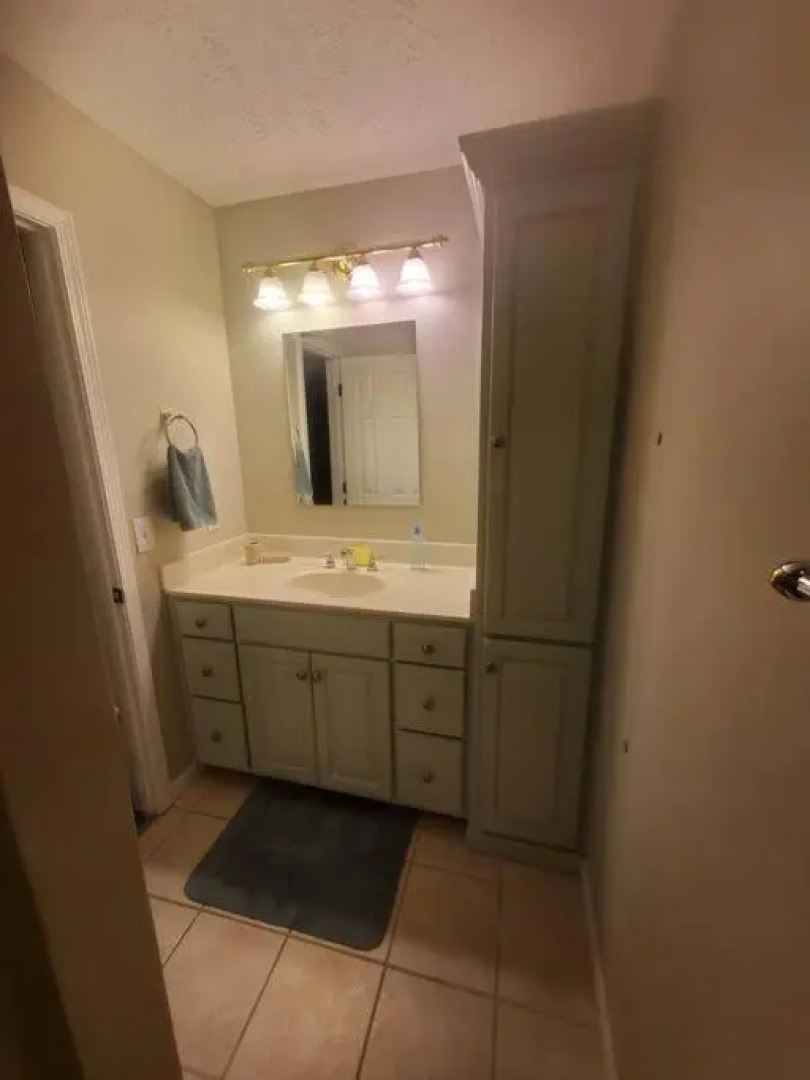 Lovely 2 Bedroom/2 Bath Condo at Buck Creek