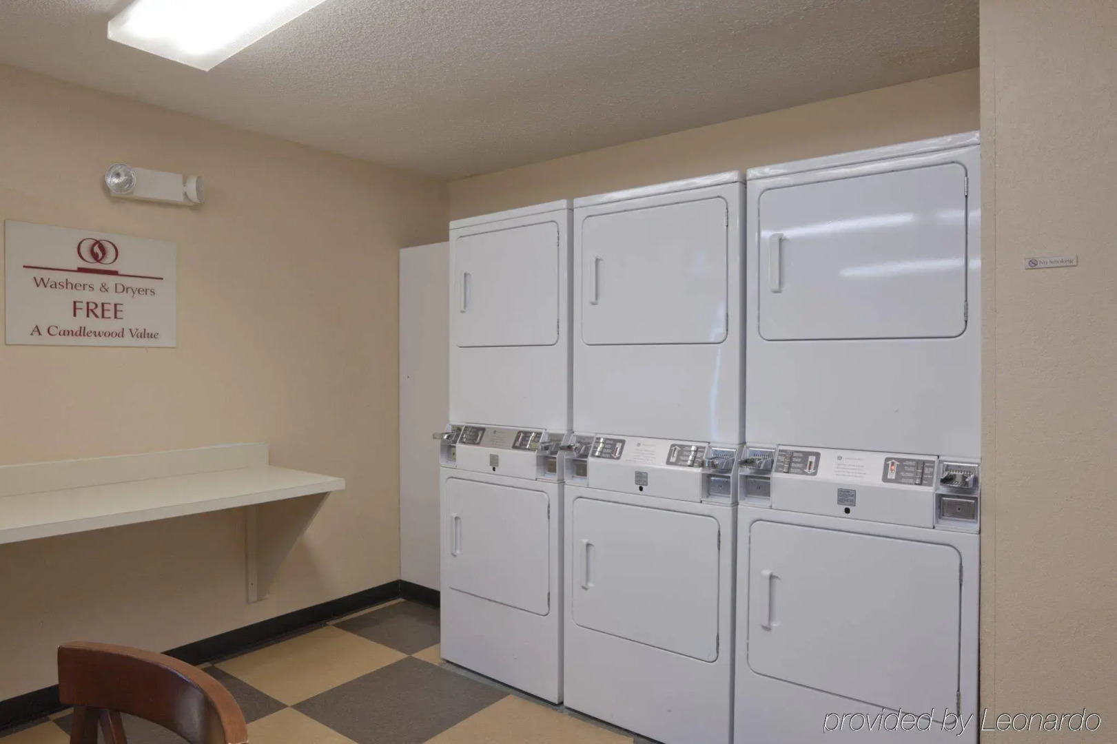 Sonesta Simply Suites Huntsville Research Park