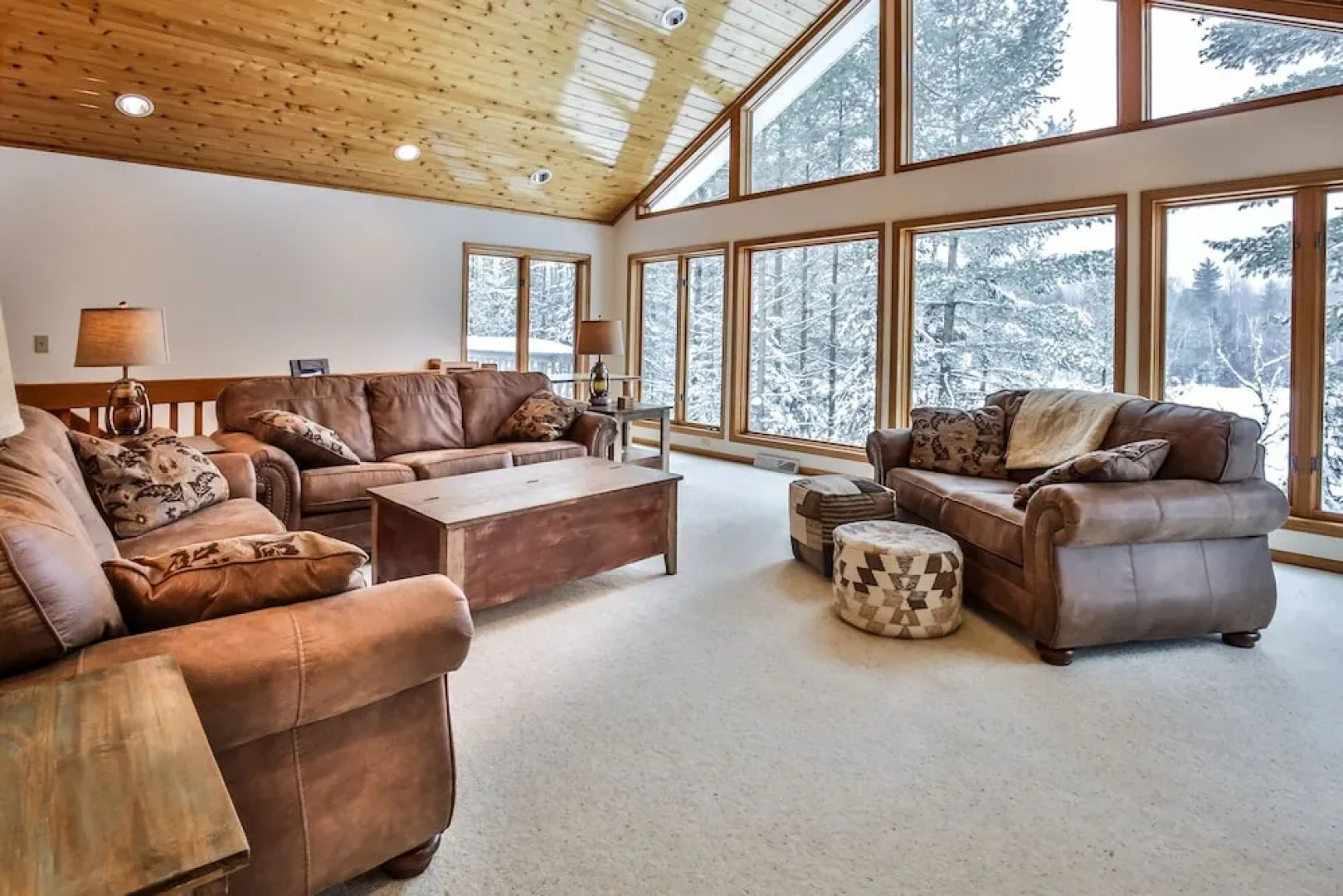 WhiteWoods Cove - 4 Br Home