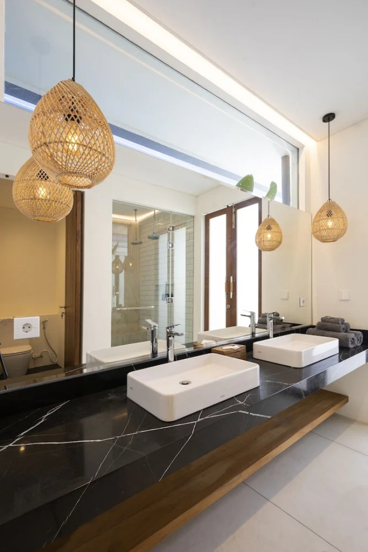 Beefy Dragon Villa by Betterplace