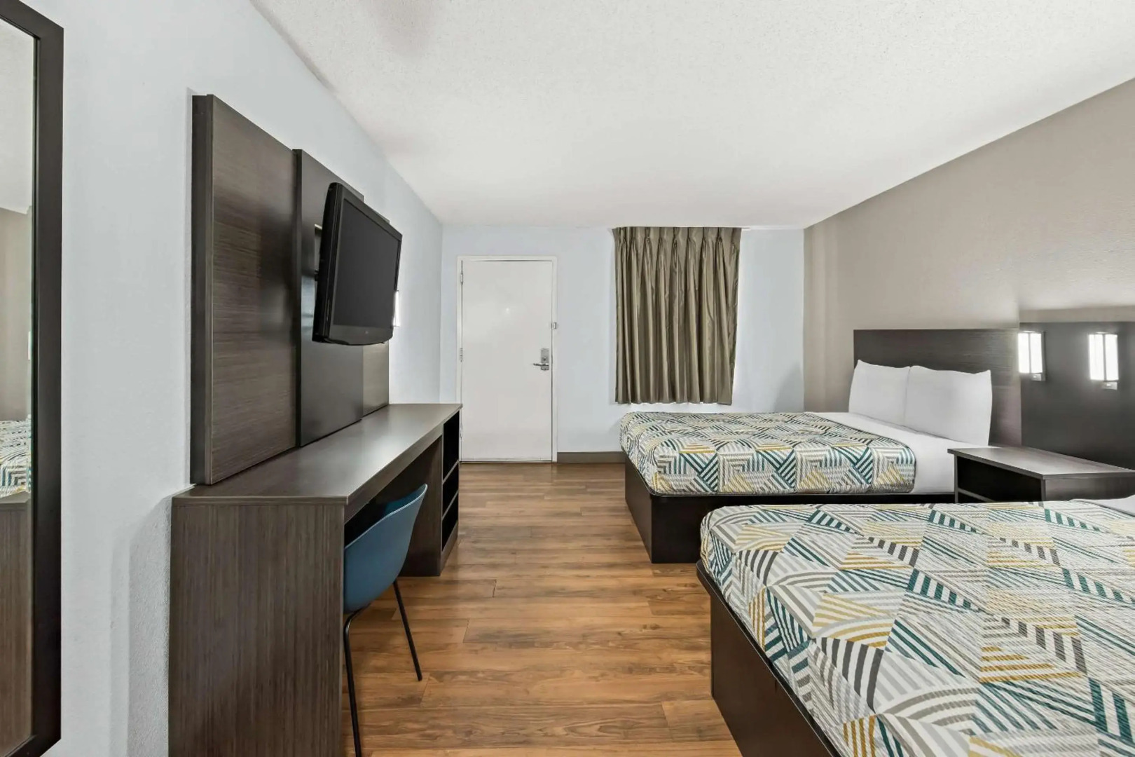 Motel 6 Lester, PA - Philadelphia Airport