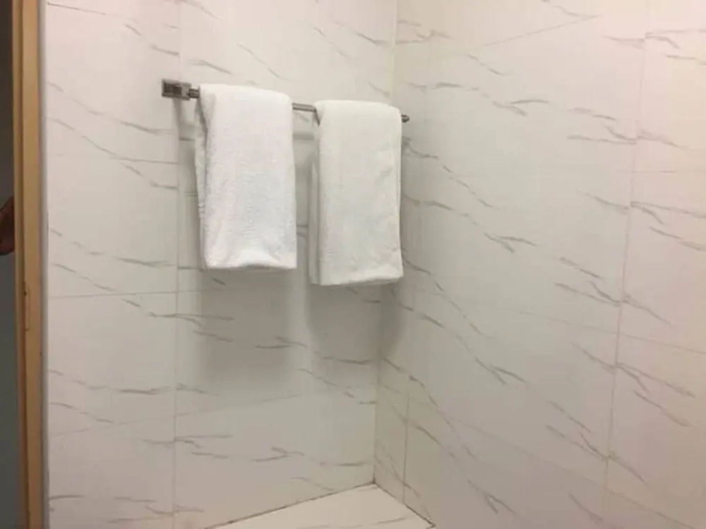 Kutwingi Lodge and Apartments