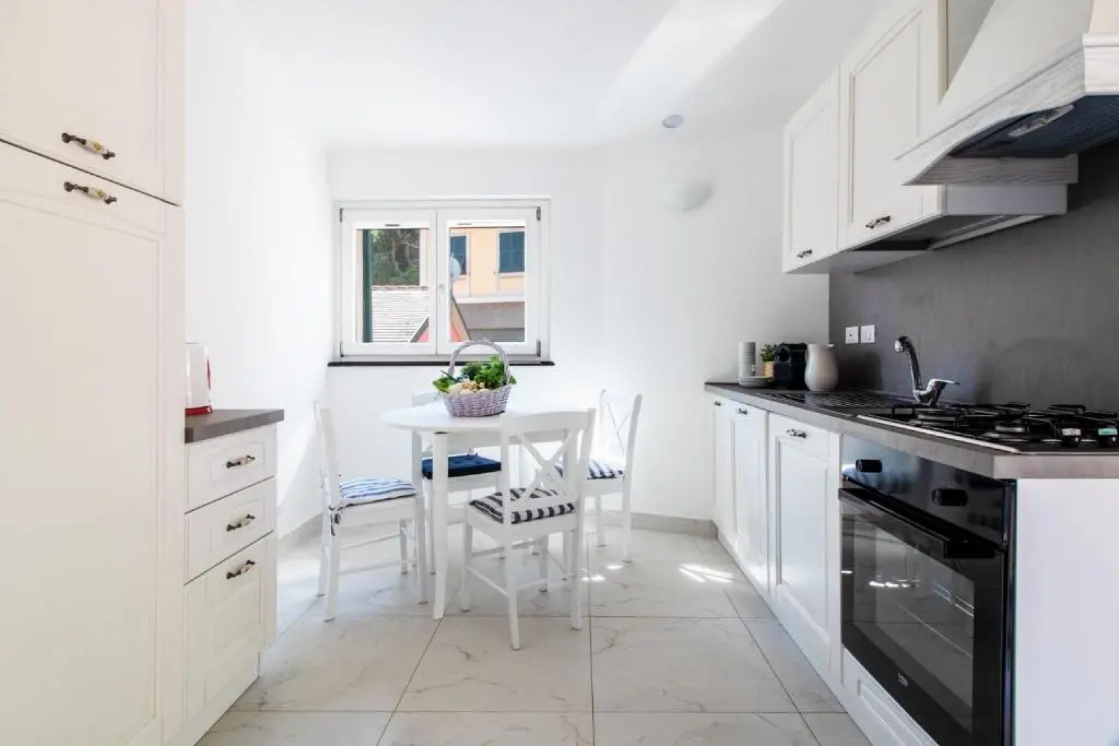 Edone' by PortofinoHomes