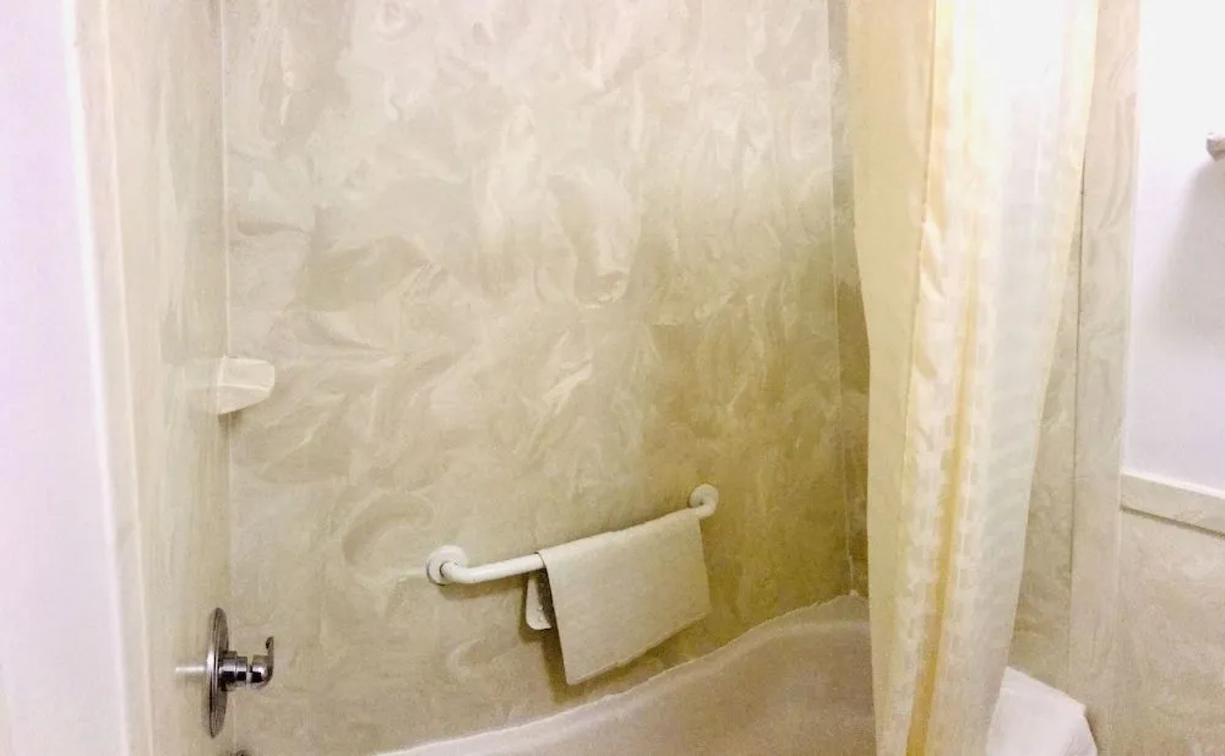 America's Best Inn and Suites Flowood