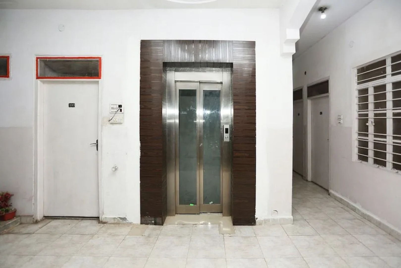 Oyo 28731 Hotel Vishal