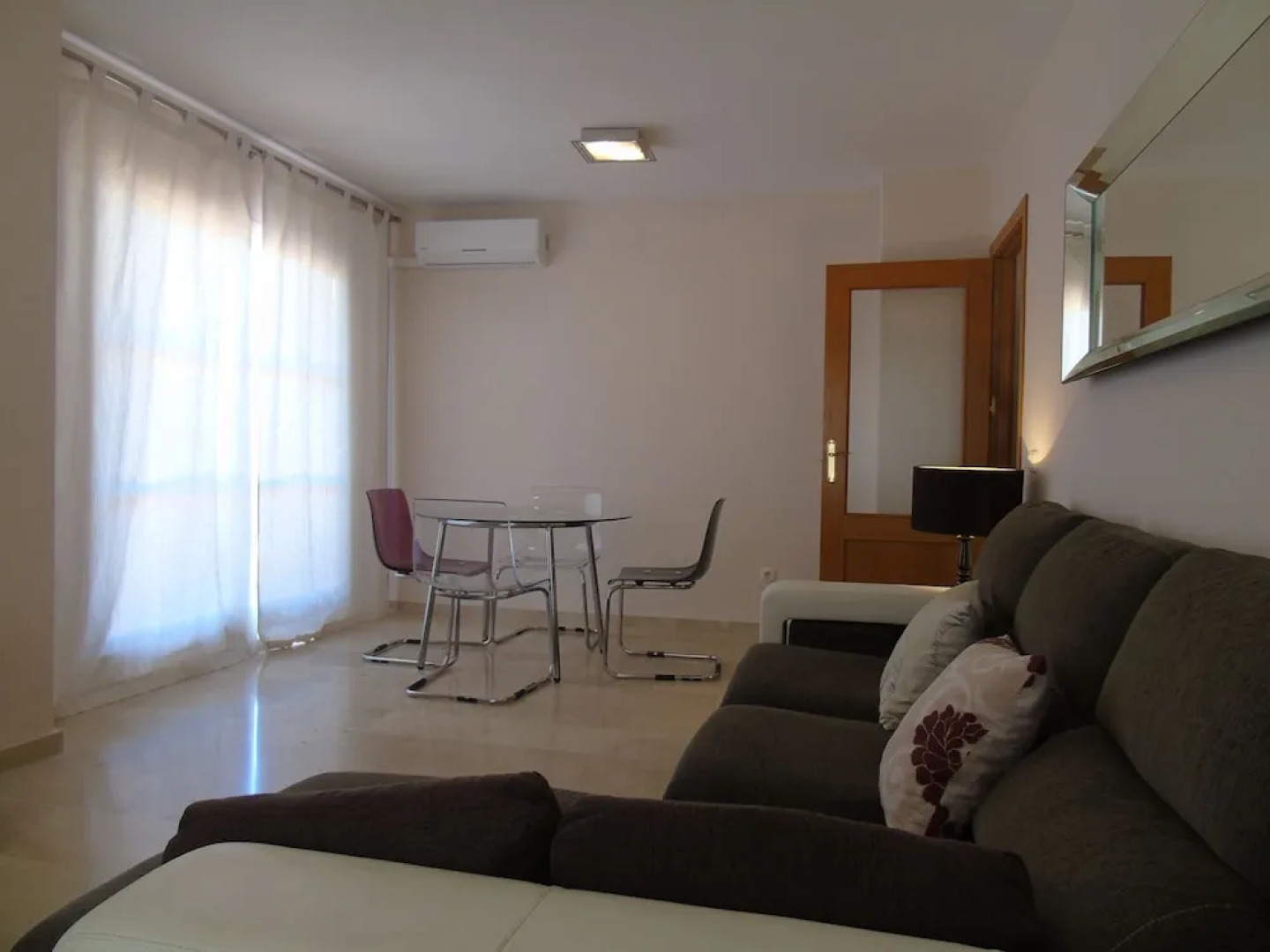 A&N Baviera Luxury - Three Bedroom Apartment, Sleeps 6