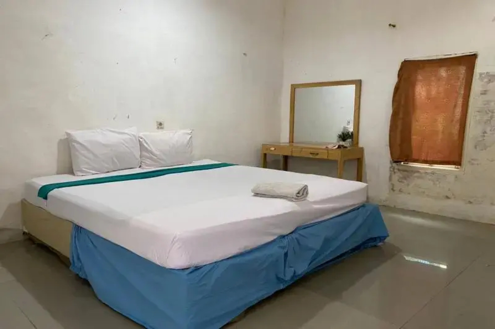 Super OYO 90483 Homestay Permata