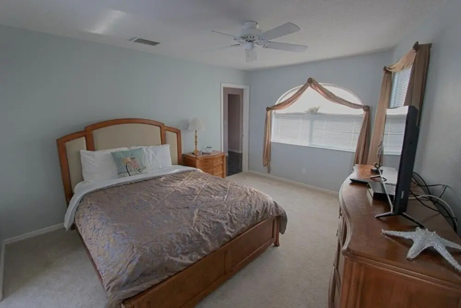 Luxury Florida Villa by RedAwning