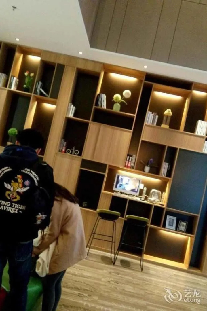 Xichang Cloizon Hotel