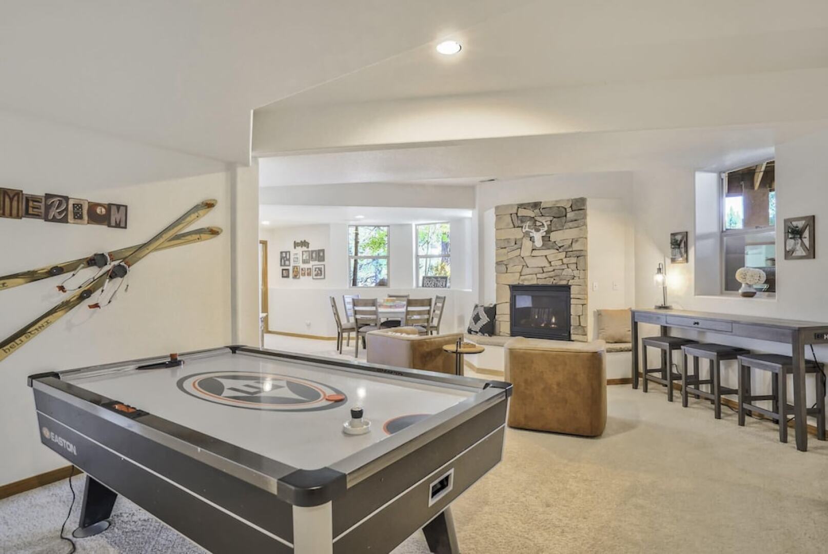 4brmountain Views🌞hot Tubarcade