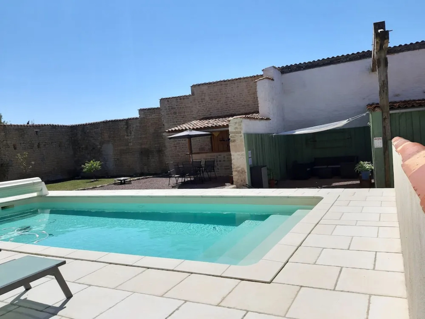 Les Volets Verts Aulnay