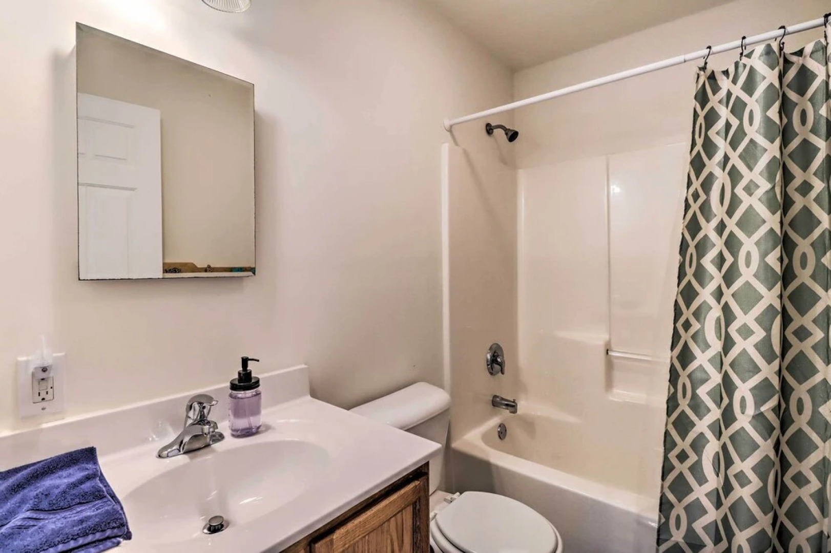 Albrightsville Home w/ Game Room < 1 Mi to Lake!