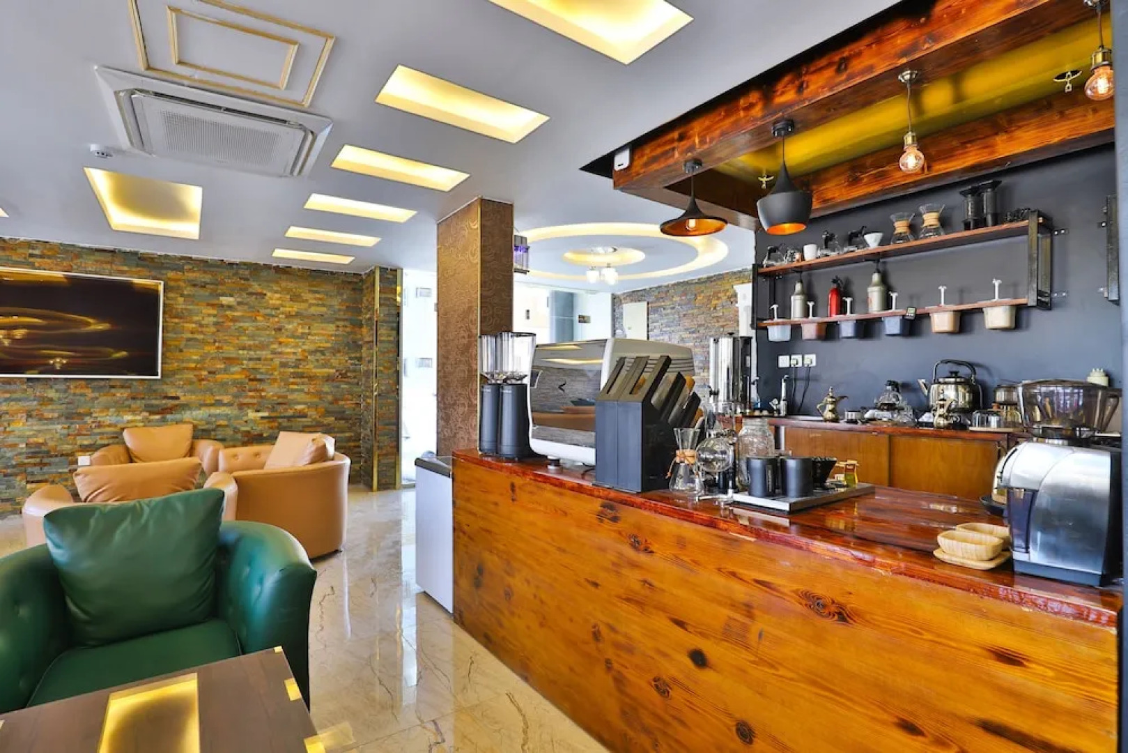 OYO 269 Esfrine Hotel Apartment