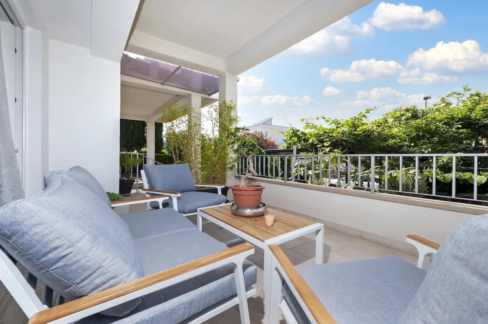 Apartments El Corsaro