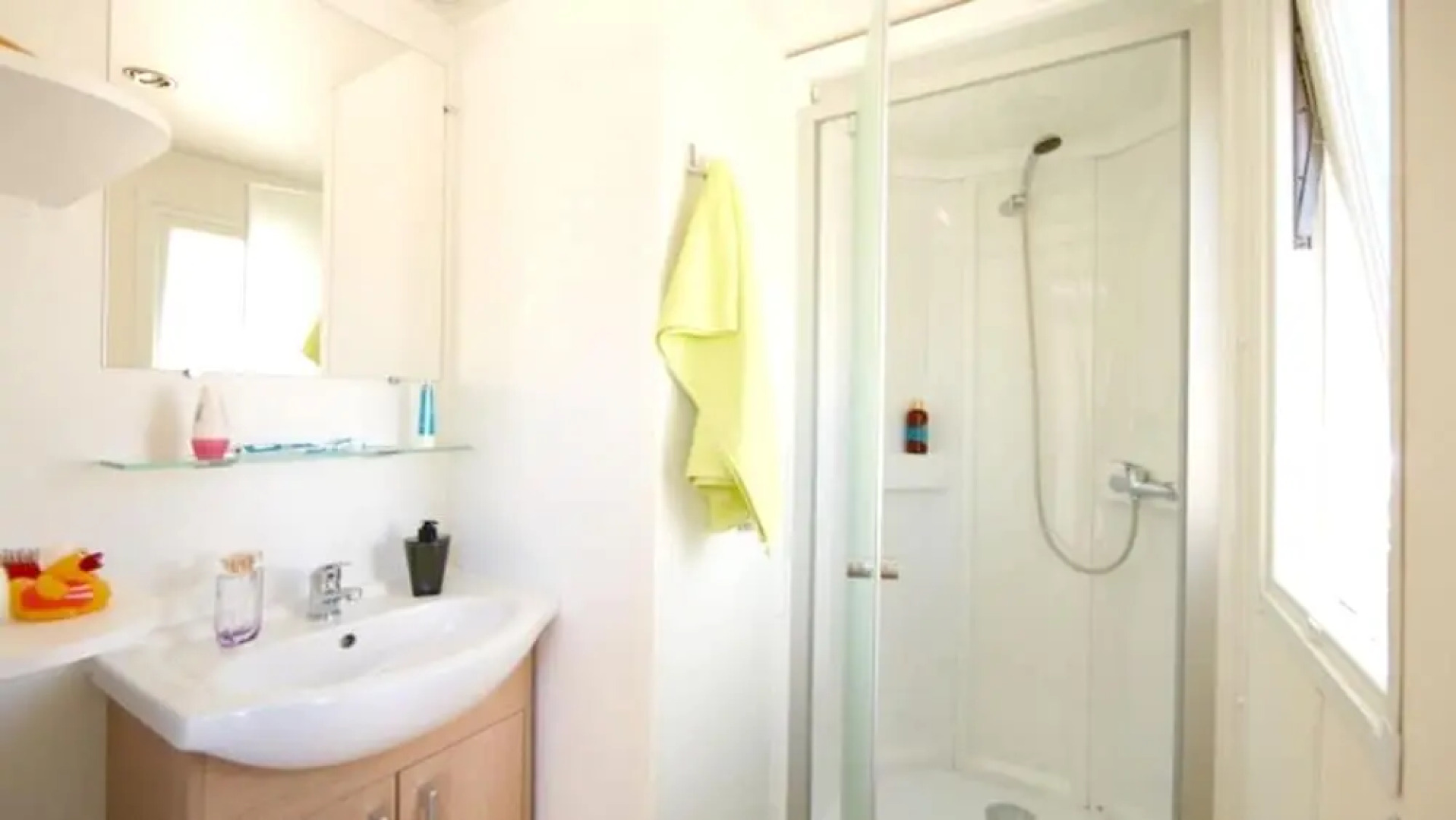 Property With 3 Bedrooms in Saint-julien-en-born, With Shared Pool, Furnished Terrace and Wifi - 4 km From the Beach