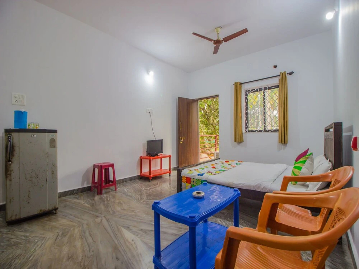 OYO 12987 Home Spacious Studio Mandrem Beach