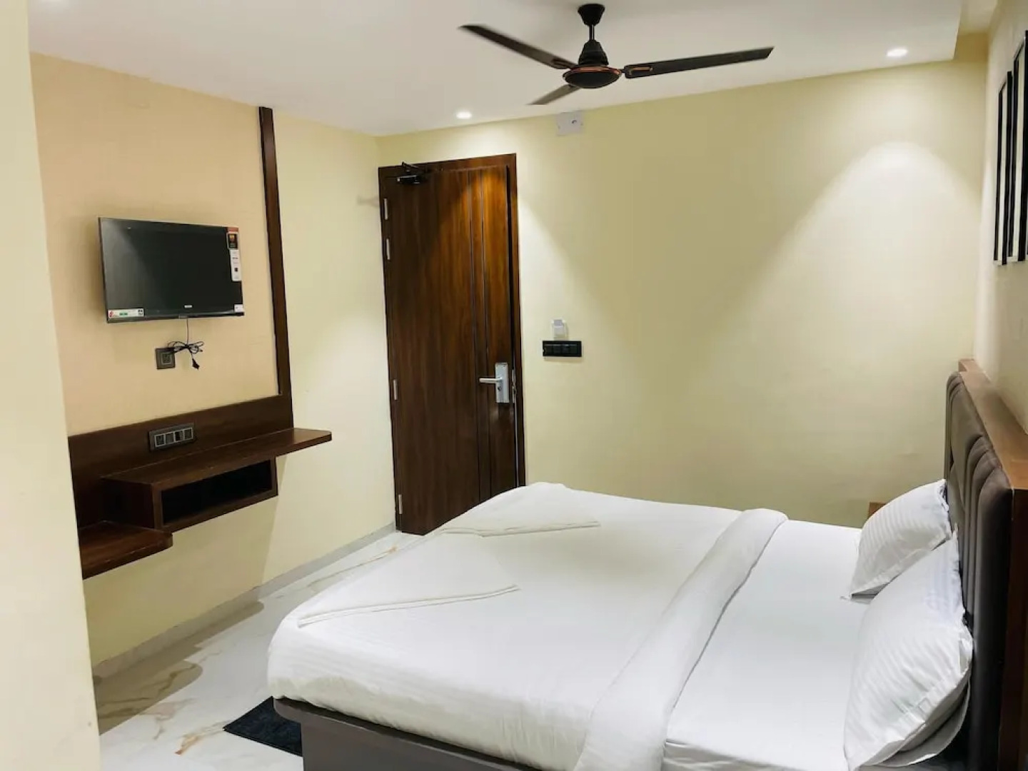 Hotel Narmada Residency