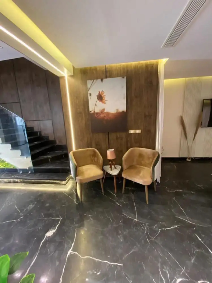 Villa in palm hills-the crown