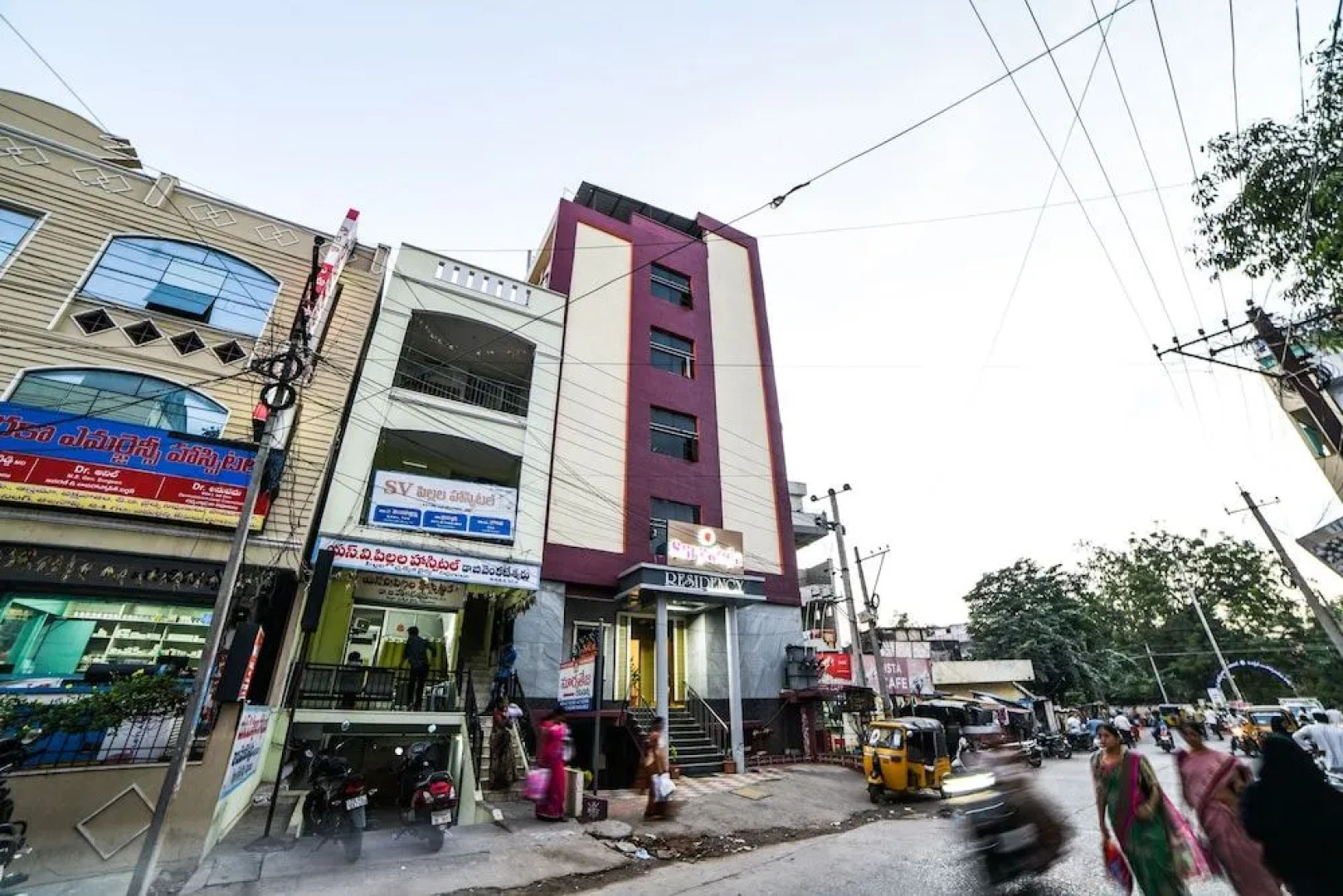 OYO 24288 Surya Teja Residency