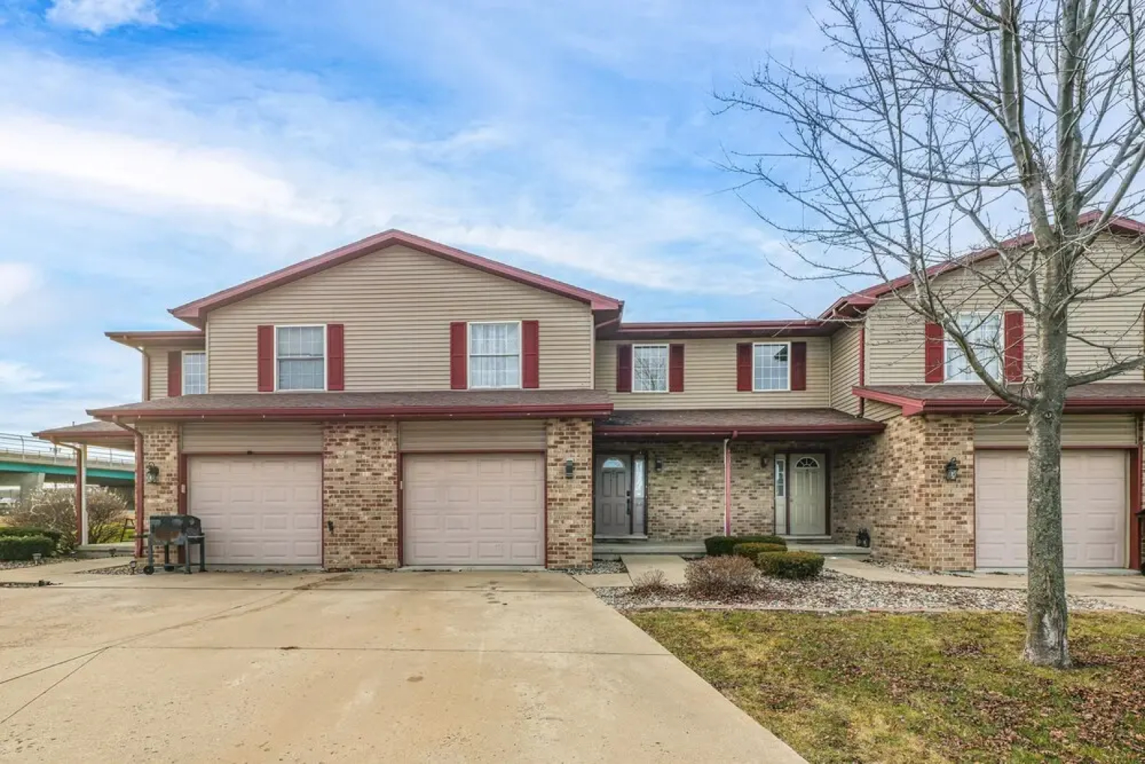 Bourbonnais Townhome ~ 3 Mi to ONU Campus!