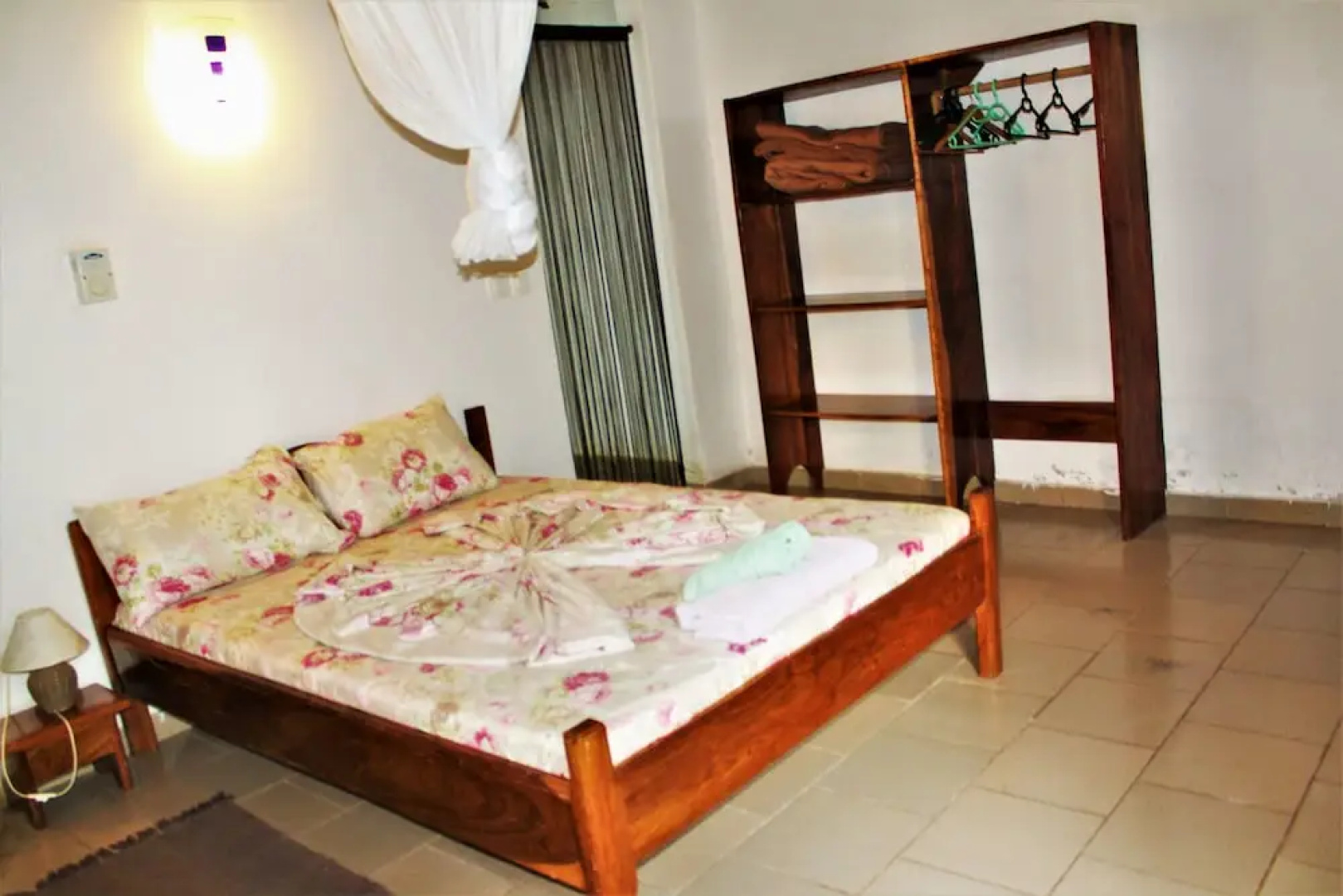 Jerreh Camp Lodge
