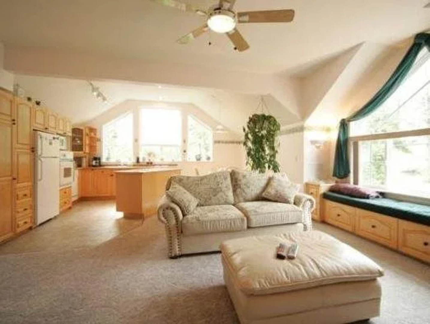 Hummingbird Guesthouse