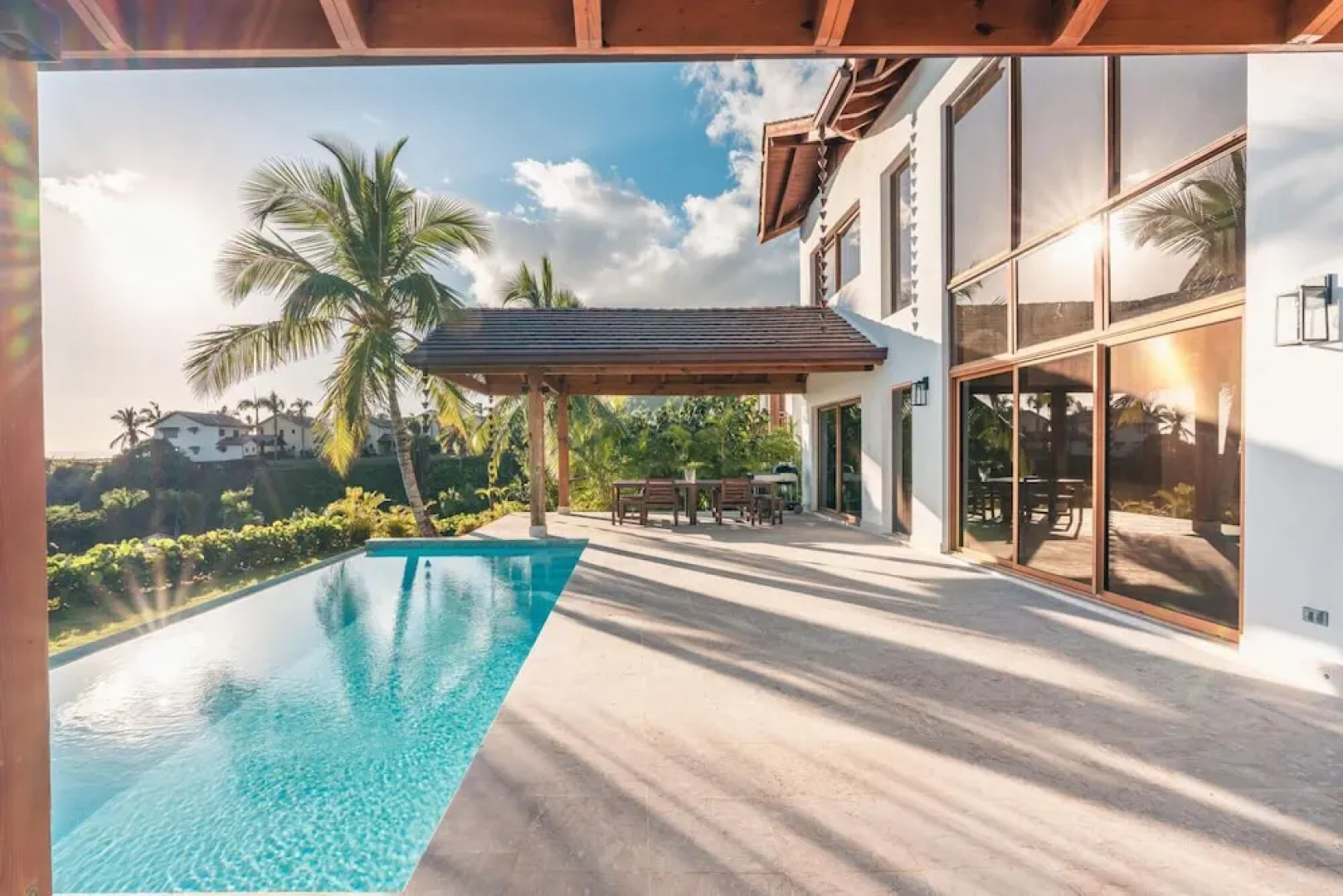 Amazing Villa With Ocean View at Puerto Bahia E6