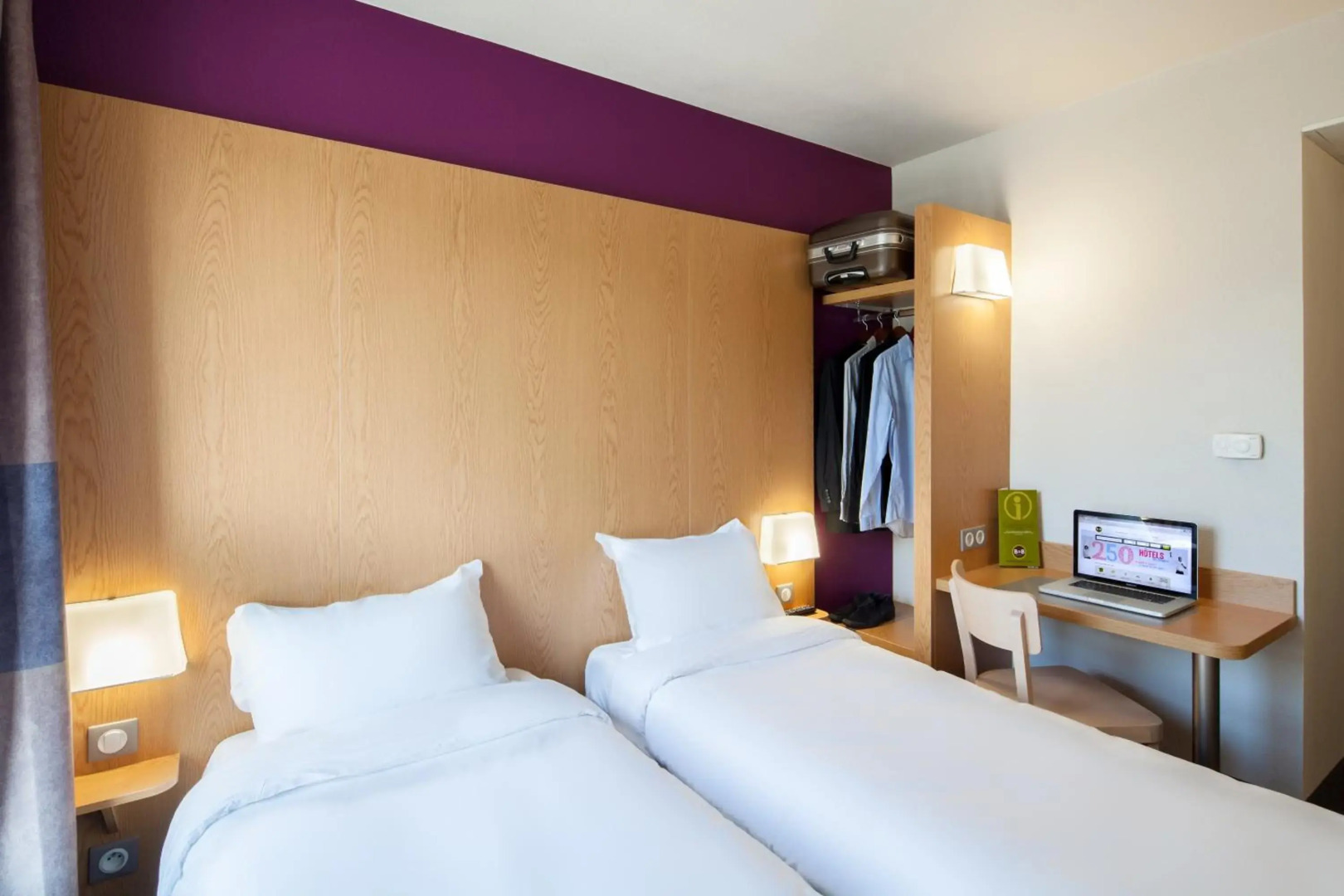 B&B HOTEL Paris Romainville Noisy-le-Sec