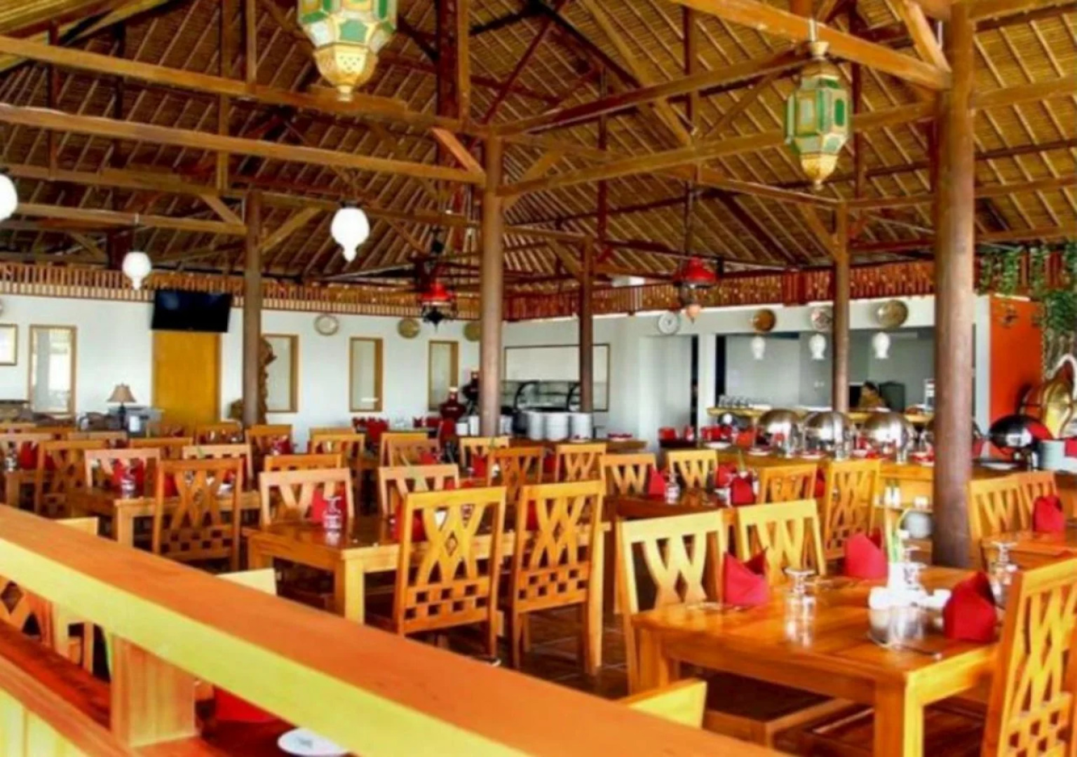 Grand Royal BIL Hotel