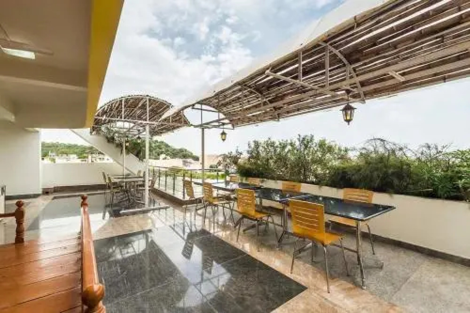 Sri Sarvesha JS Palace