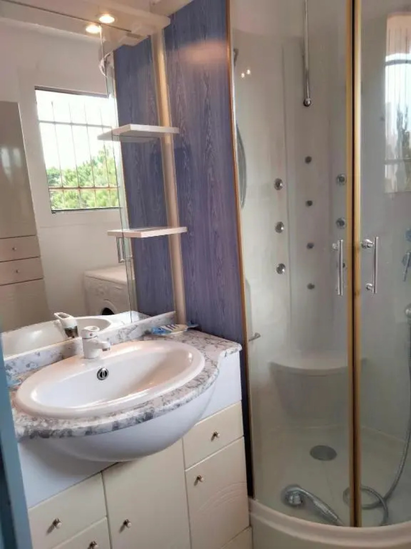 Joli T2 résidence naturiste ULYSSE