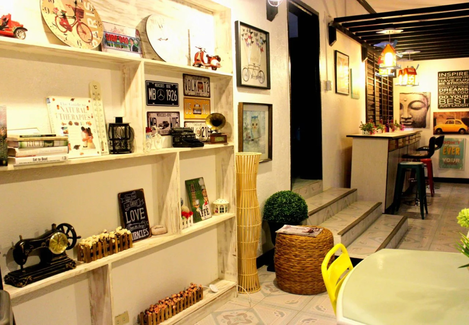 Mountain Breeze Hostel Tagaytay Center