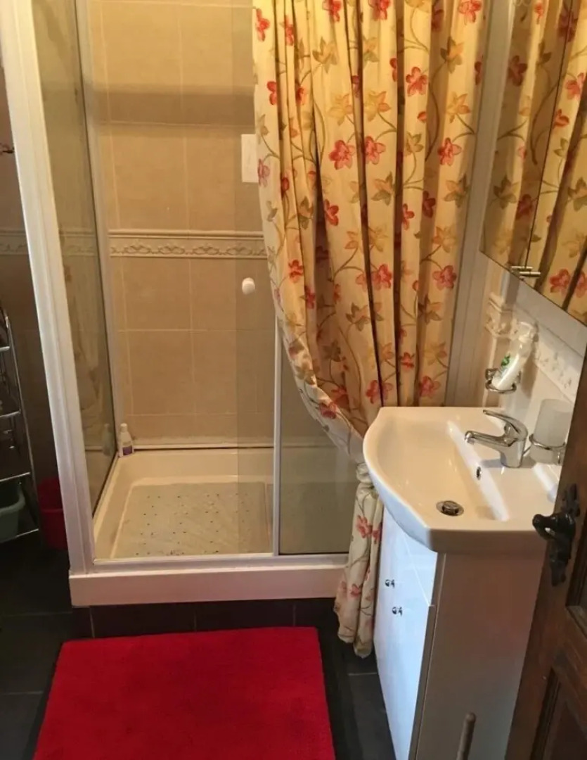 5-Bed Beach Side House in Kilkee