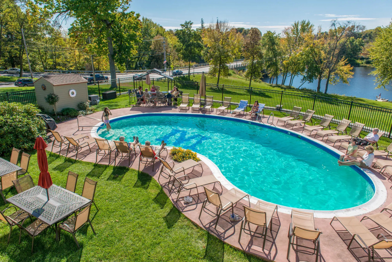 University Inn Academic Suites