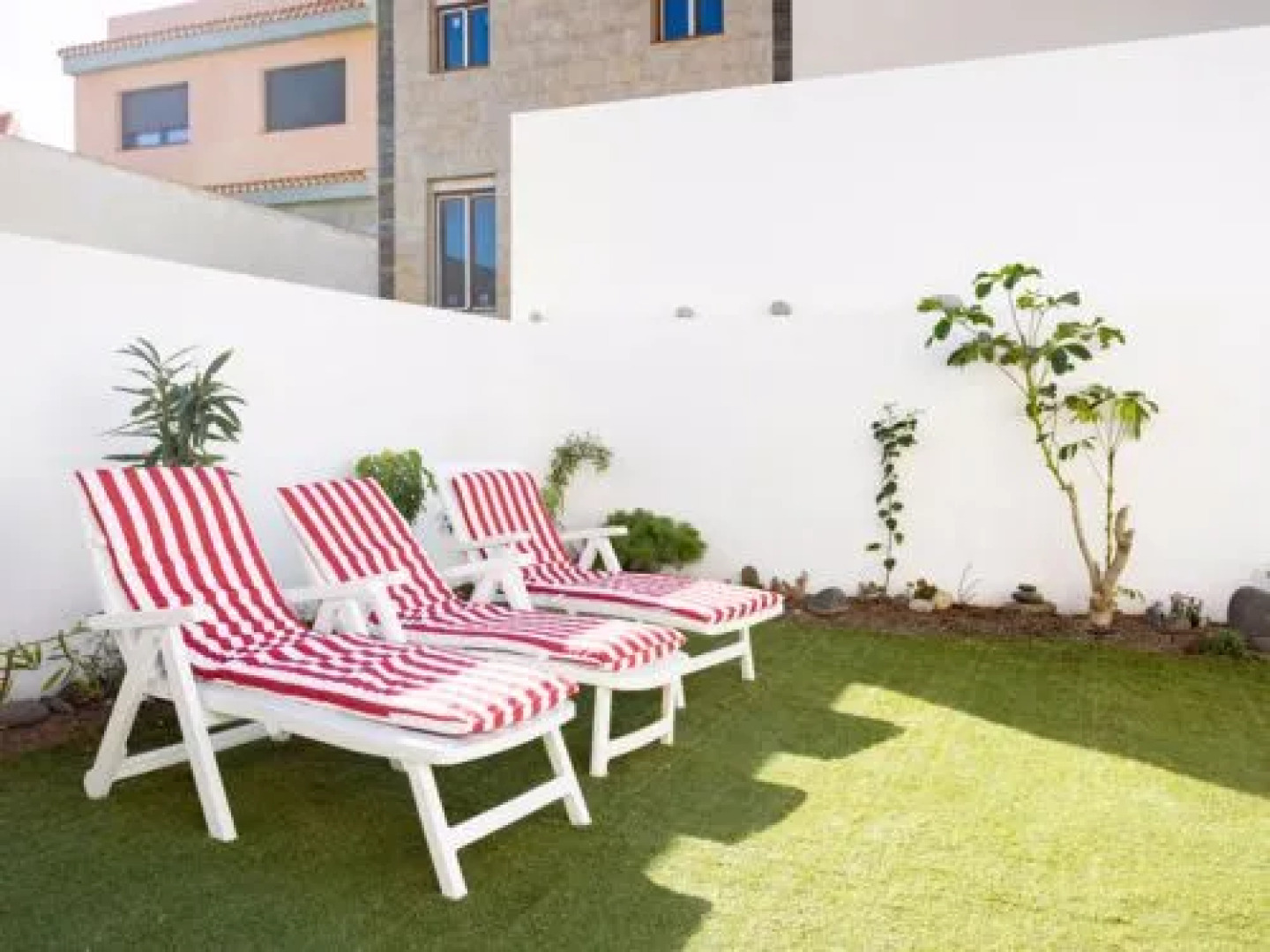 Sunny House El Roque