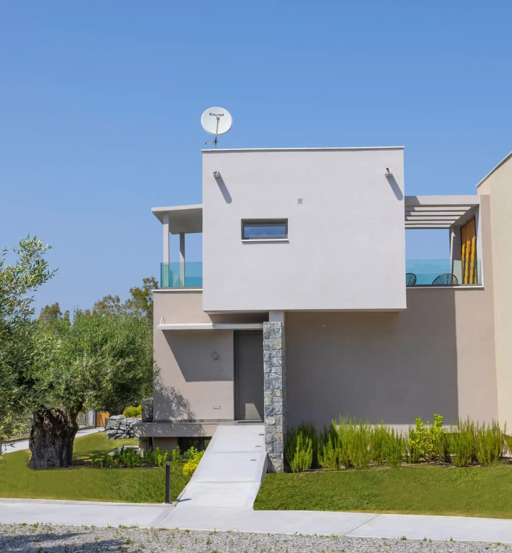 Dionisos Luxury Villas