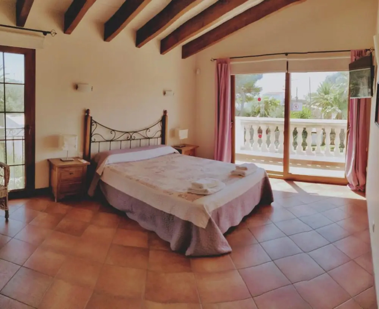 Villa With 4 Bedrooms in Son Carrió, With Private Pool, Enclosed Garden and Wifi