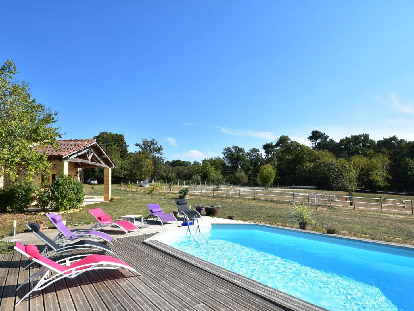 Lavish Home in Montferrand-du-périgord Aquitaine With Pool