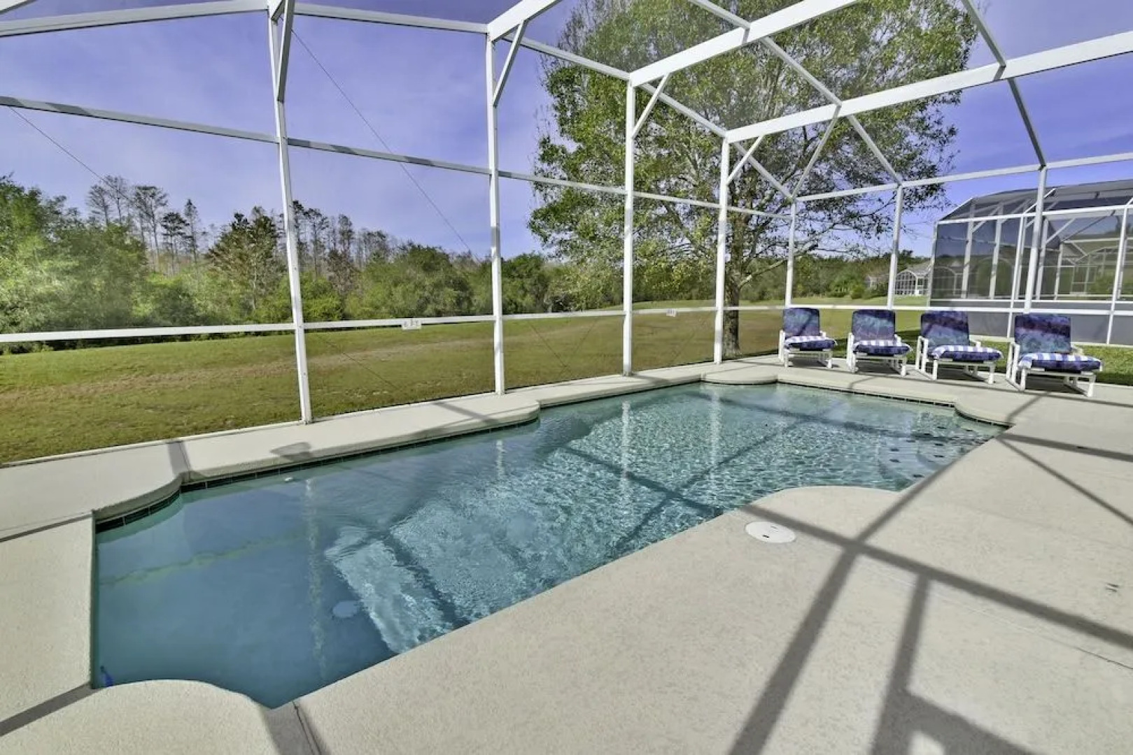 513BIRK Southern Comfort 4 Br villa by RedAwning