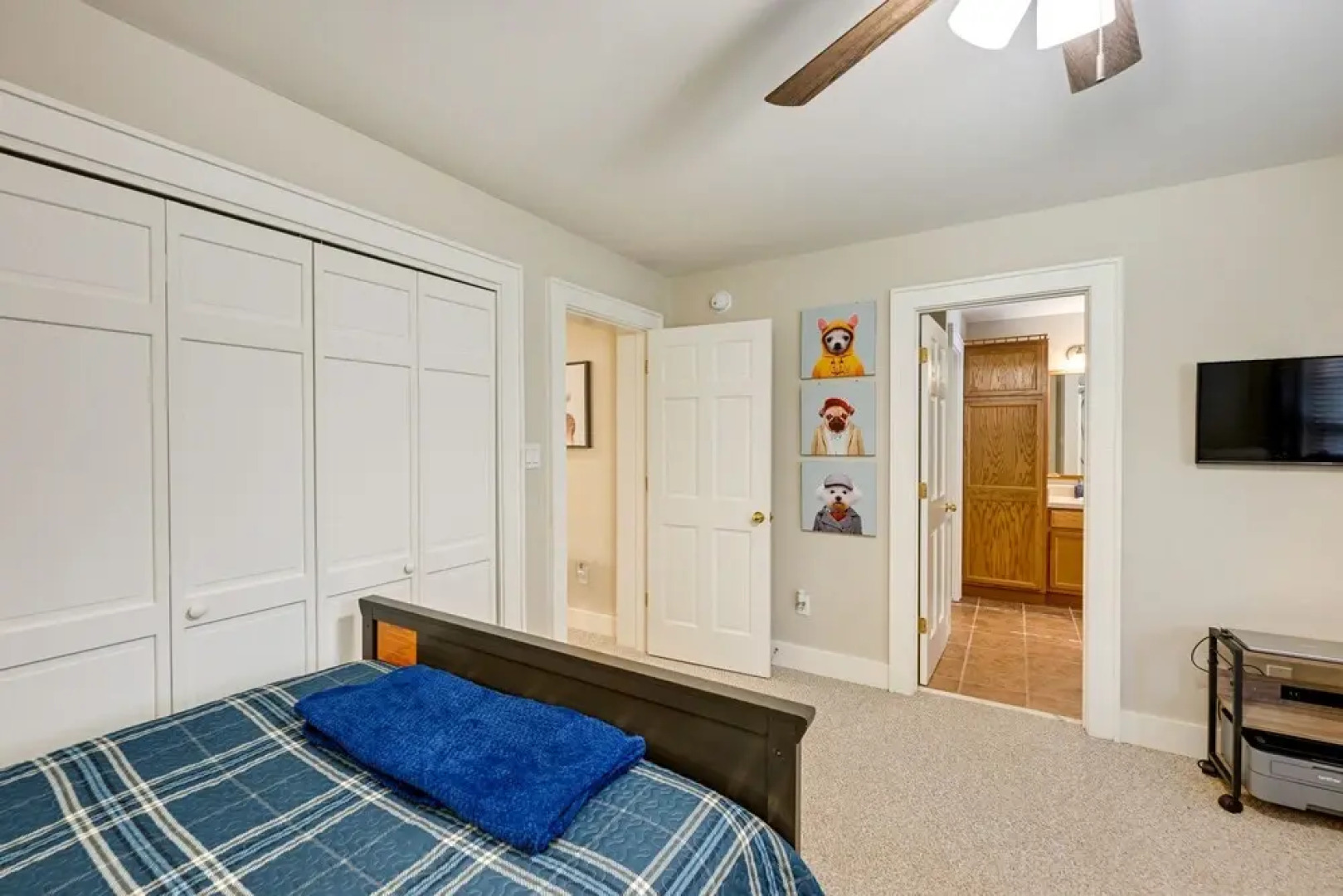 Sapphire Retreat Near Lakes, Trails & Waterfalls!