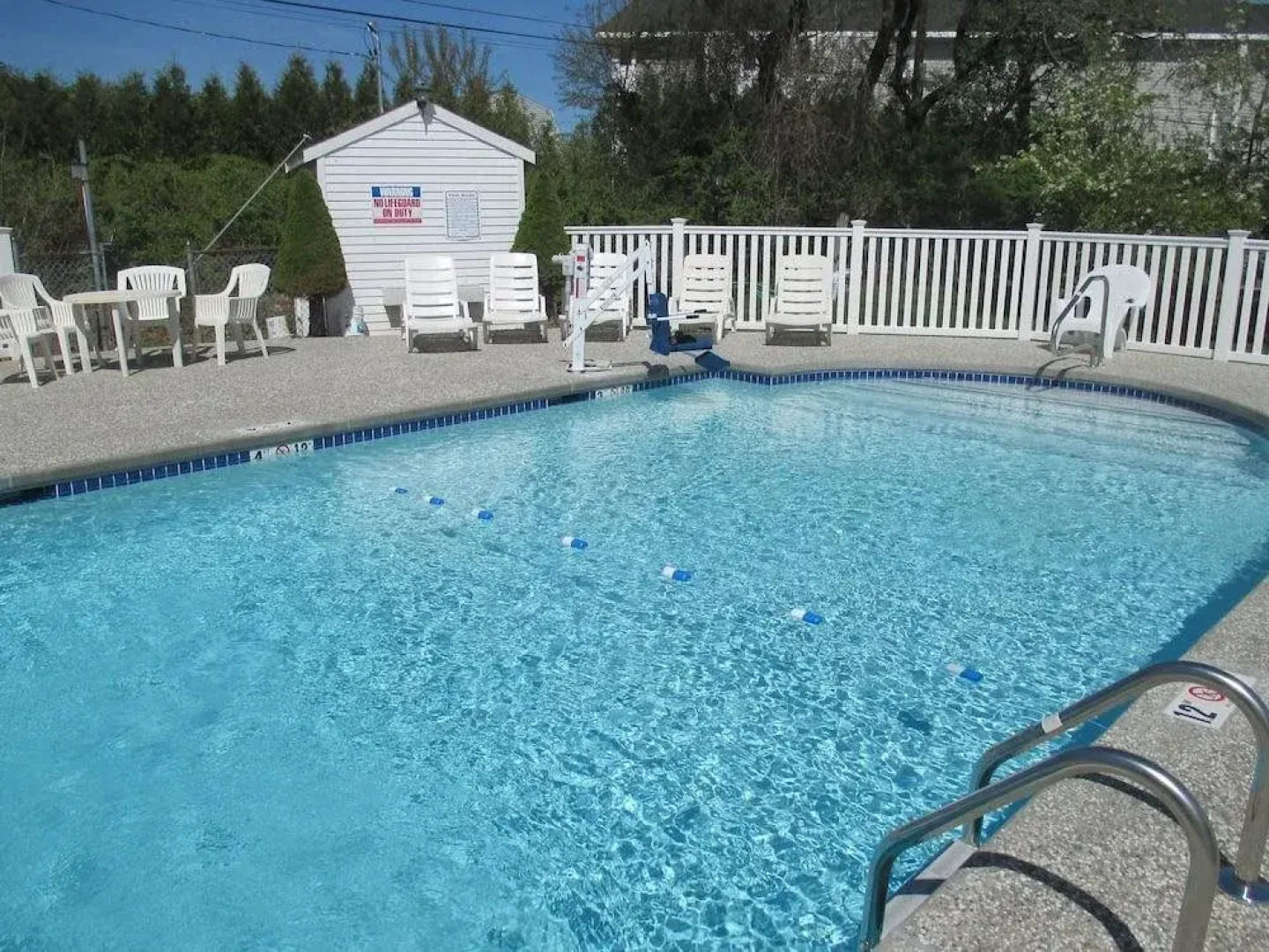 Long Beach Motor Inn