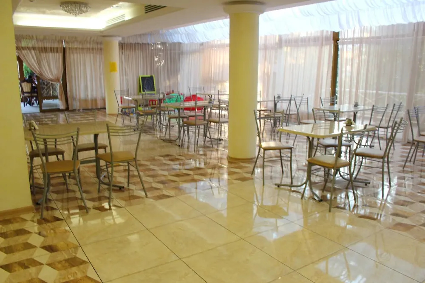 Апартаменты Светлана