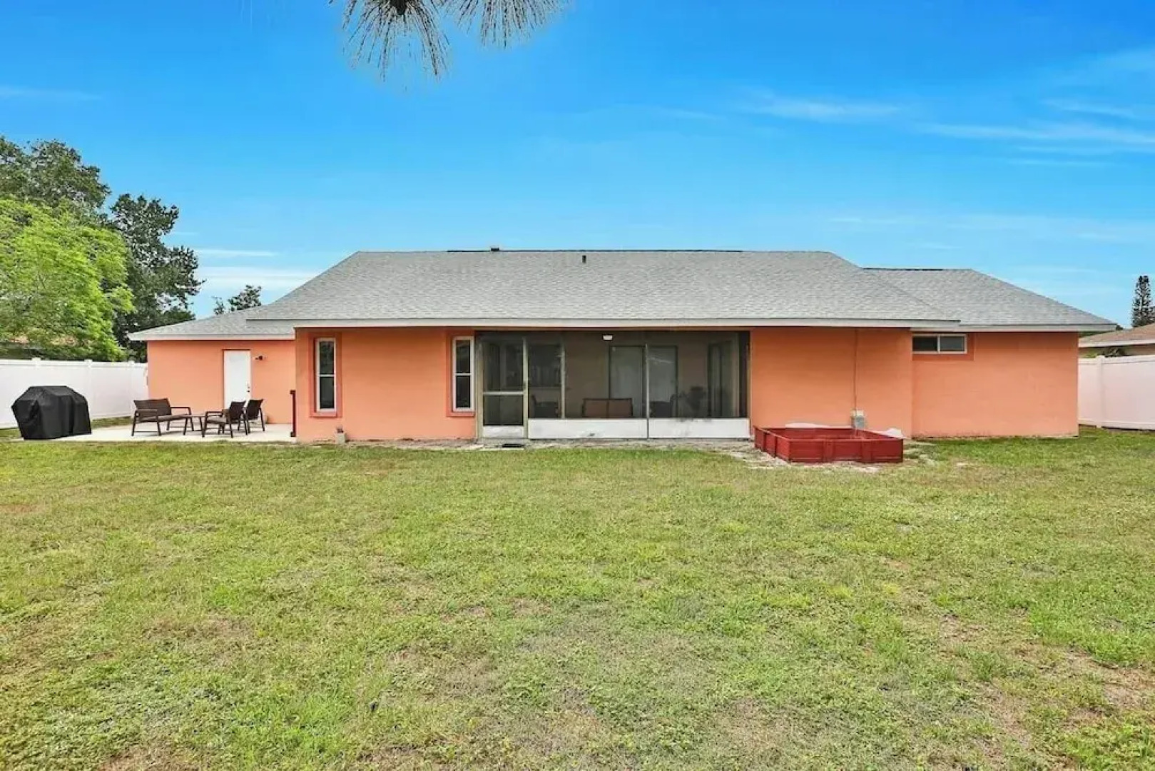 Renovated 3BR Dog Friendly Pond View W/D