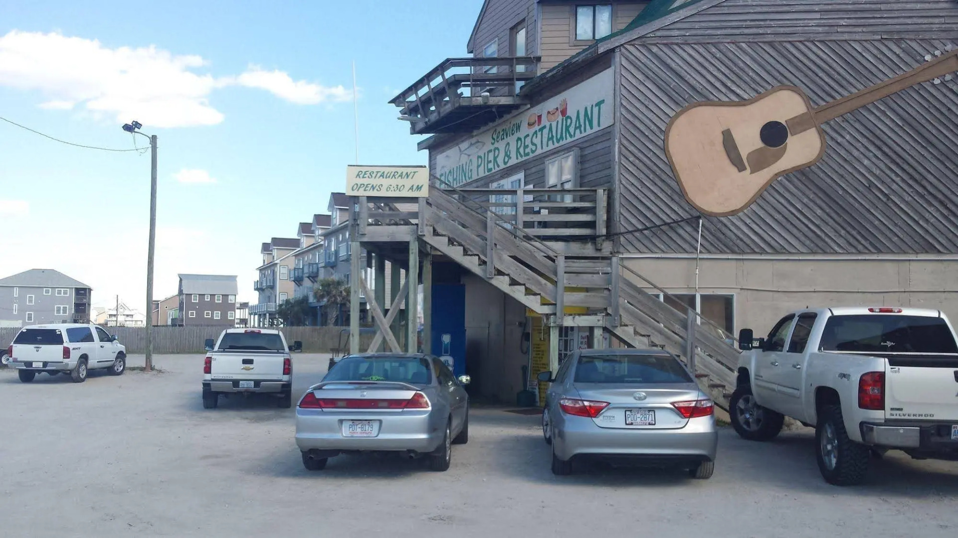 Seaview Pier and Motel