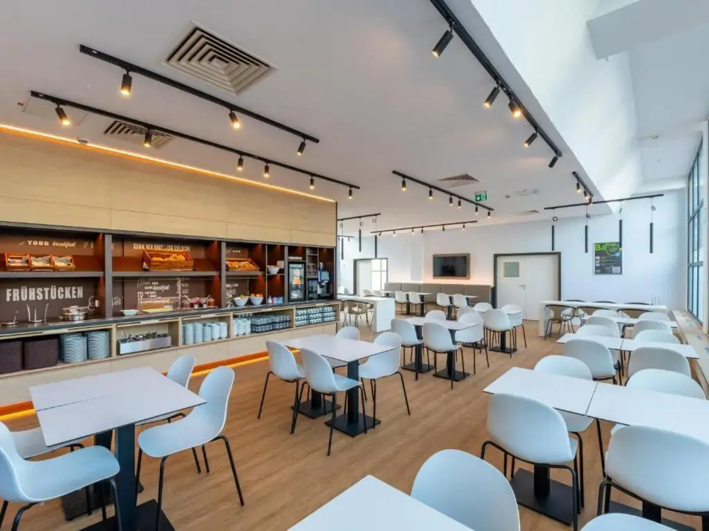 B&B HOTEL Aachen City-Ost