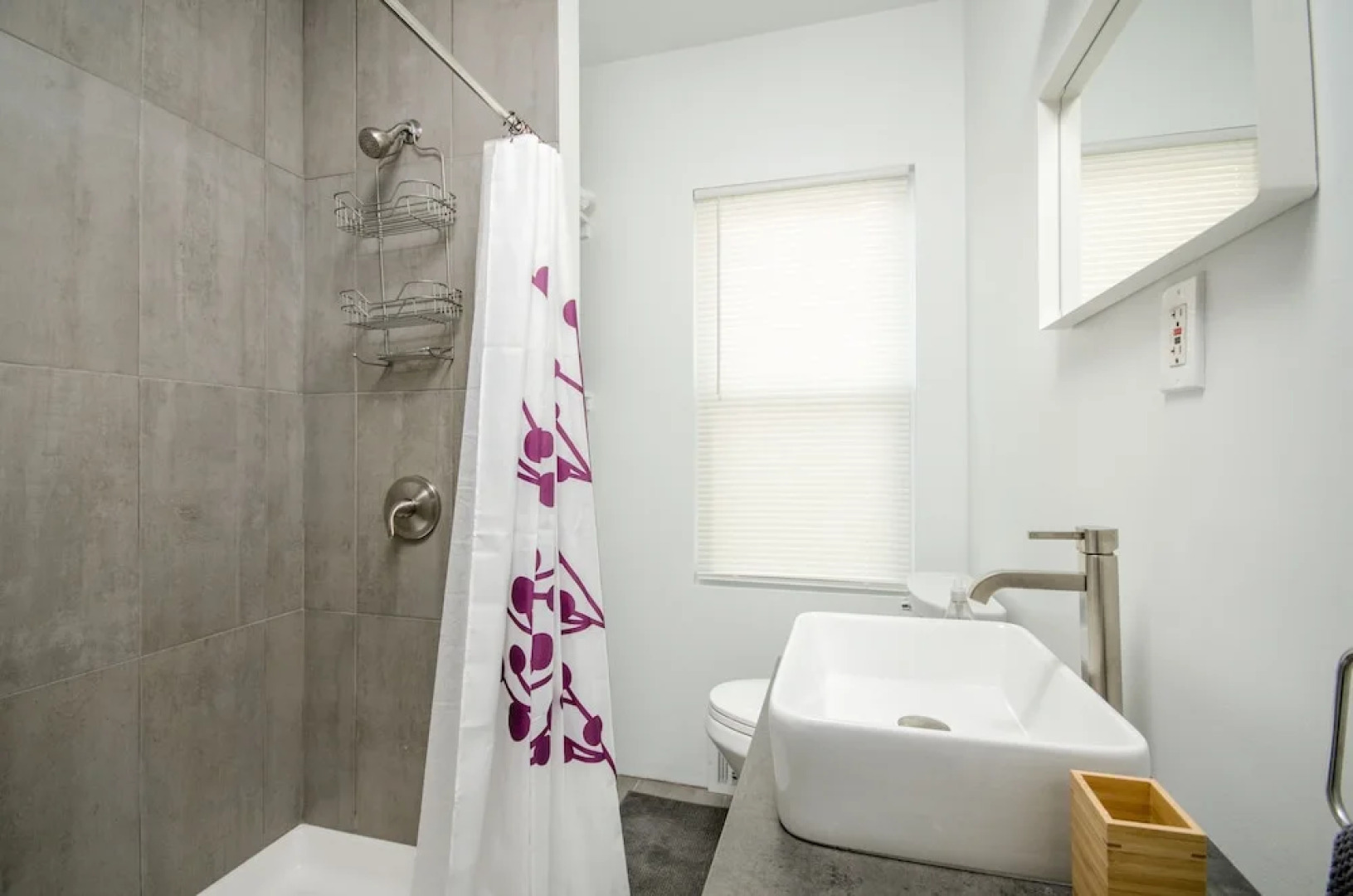 BlueWavePlace-15min to Philly's Old City