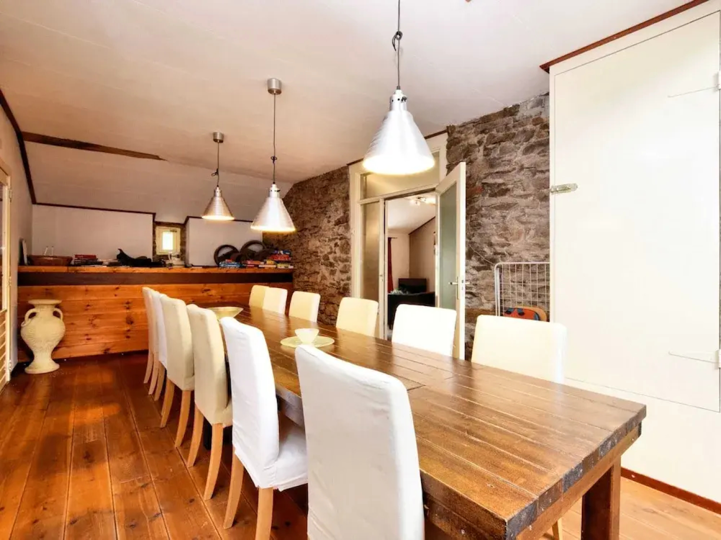 Rustic Farm Stay in Rogery