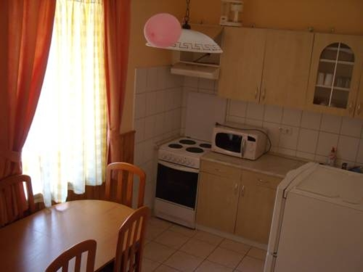 Sasi Panzió 1
