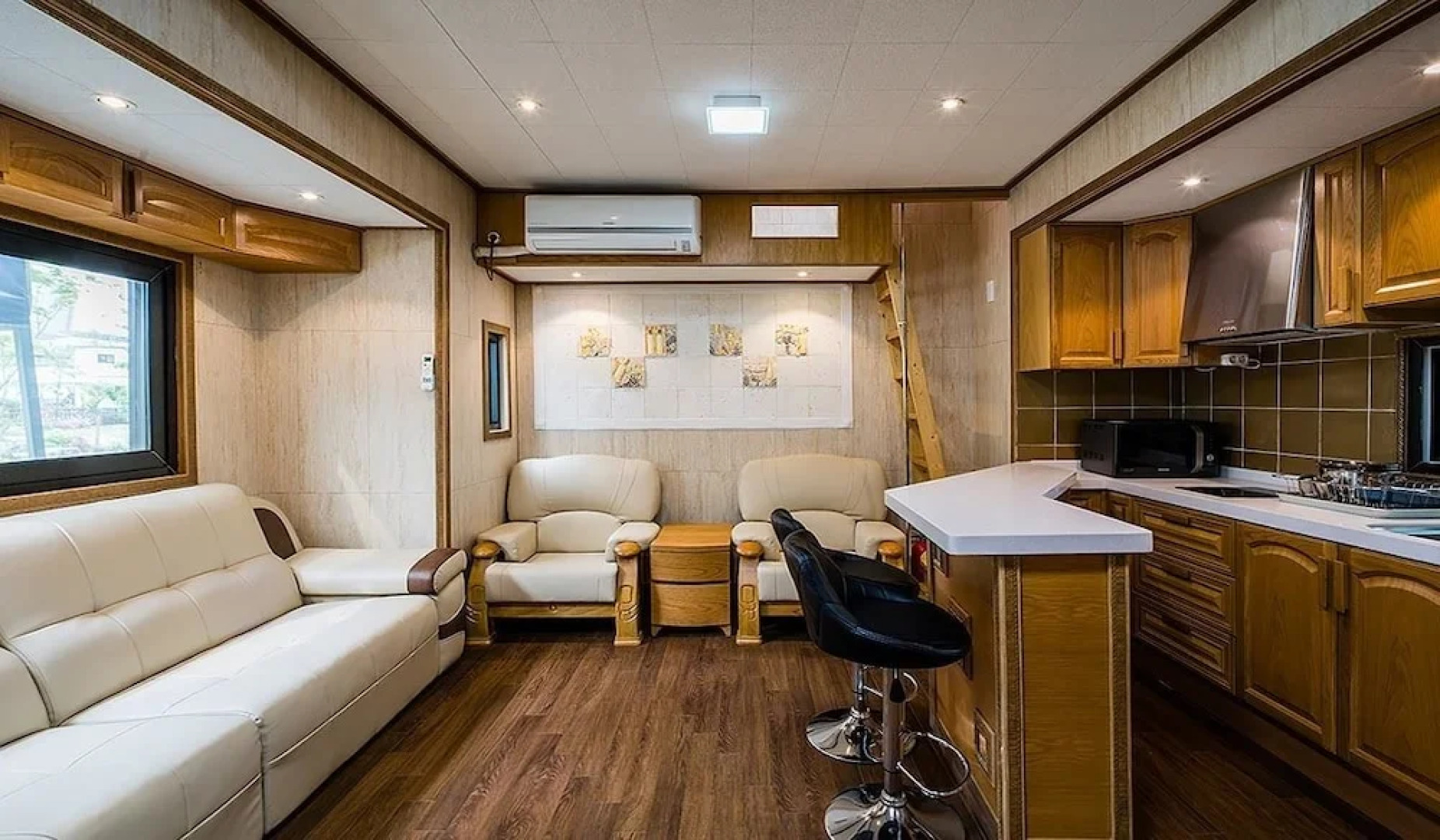 Caravan Bay Camping - Caravan Park