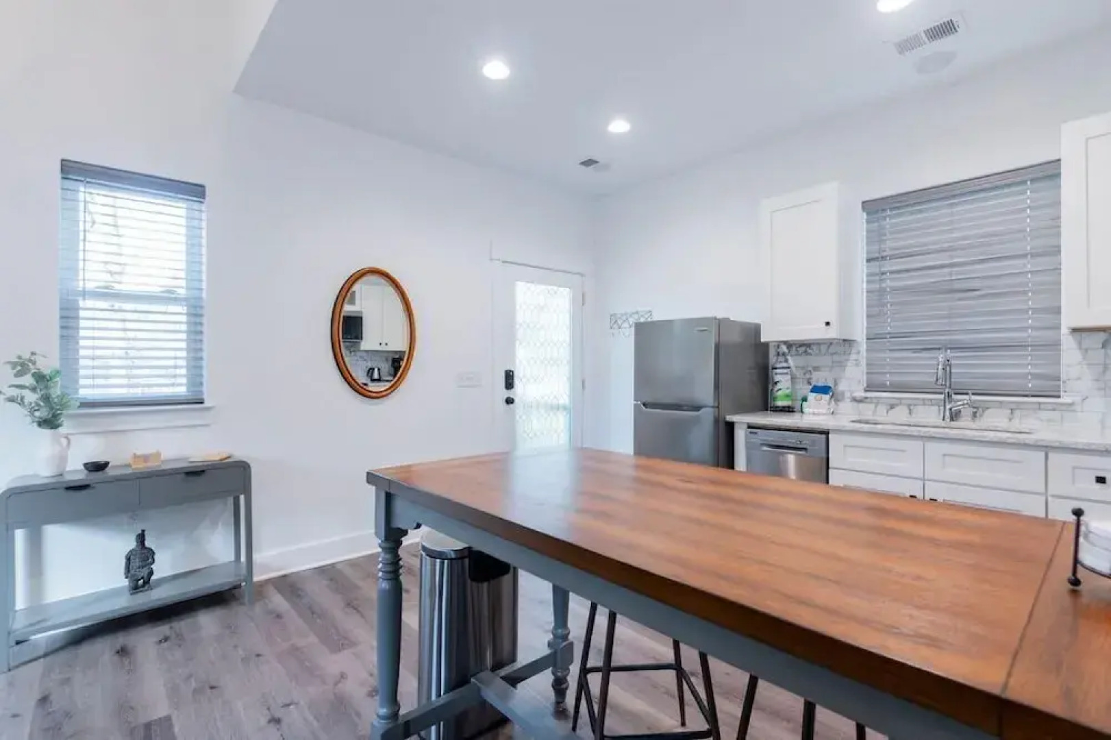 Charming Old Town Loft, Nestled in the Heart of Historic Bluffton, SC